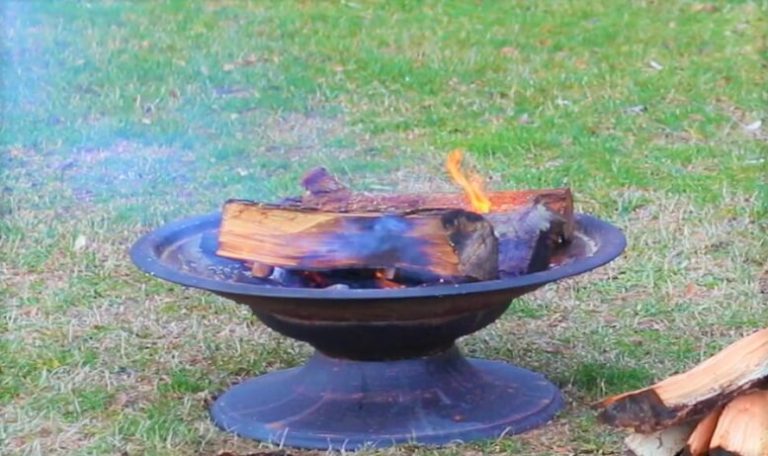 best smelling wood for a fire pit