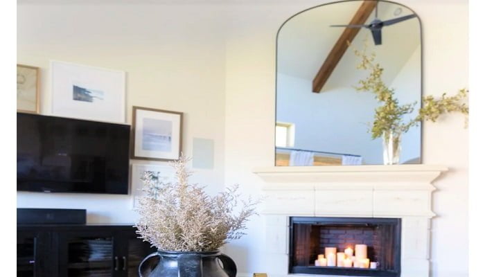is it ok to hang a mirror over a fireplace