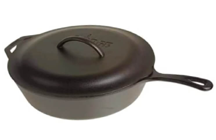 lodge cast iron skillet