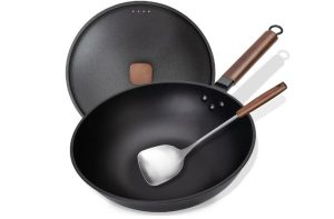 Eleulife Carbon Steel Wok, 13 Inch Wok Pan with Lid