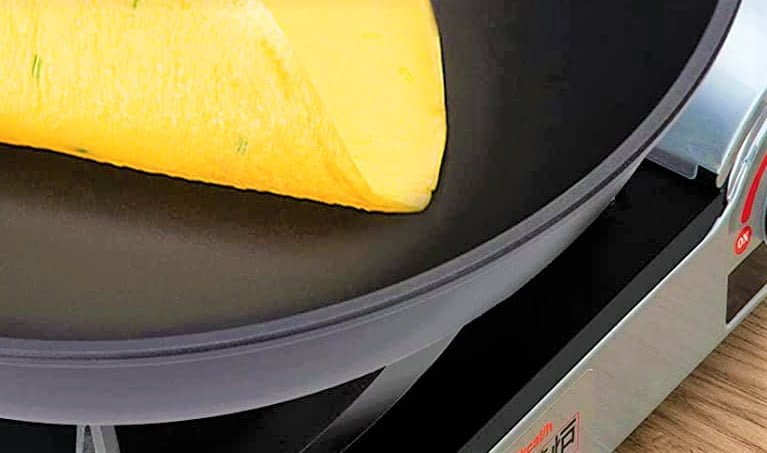 best pre seasoned carbon steel wok
