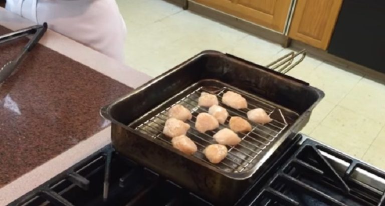 how to use stovetop smoker