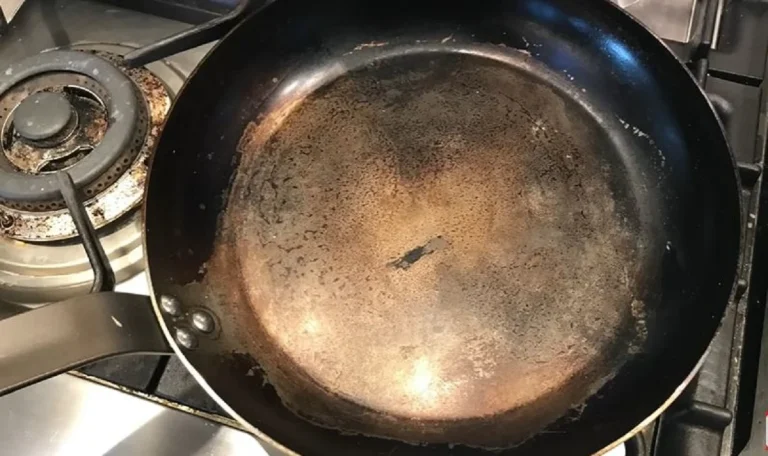 Seasoning Carbon Steel Pan