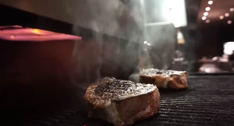 Cooking Steak in Cast Iron Skillet and Oven Gordon Ramsay Style